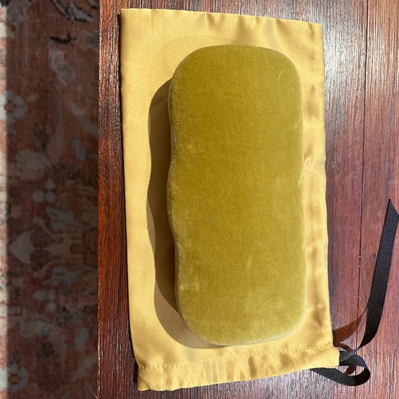 GUCCI Square Frame Sunglasses - Picture 6 of 12